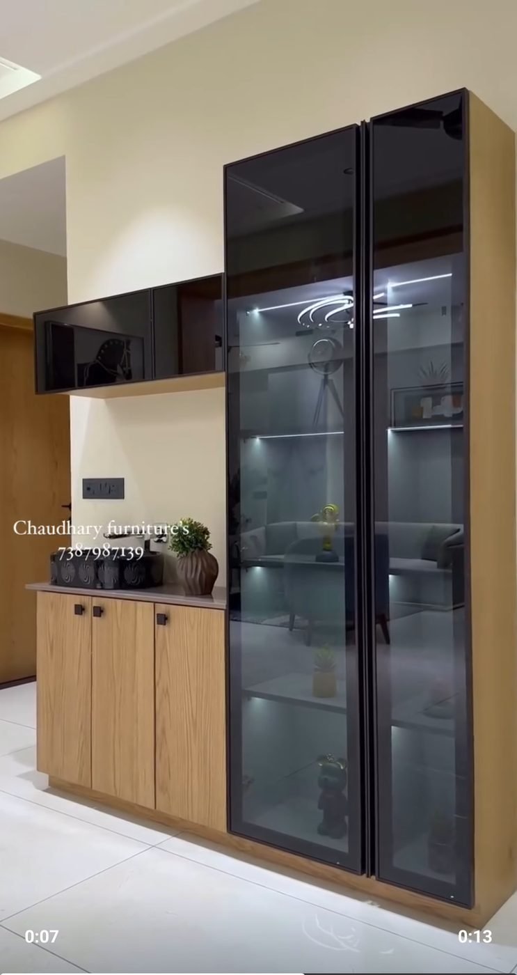 Nexus Corporate Lobby feature unit