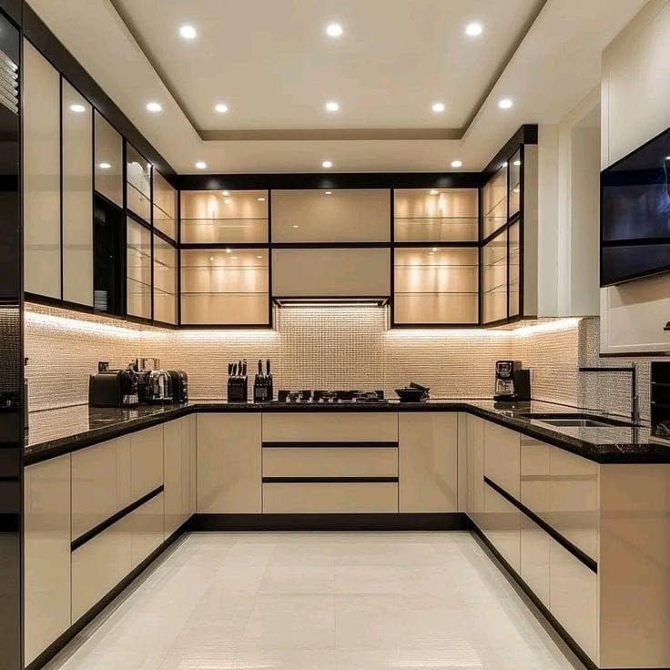 Kitchen — The Aravali Apartment